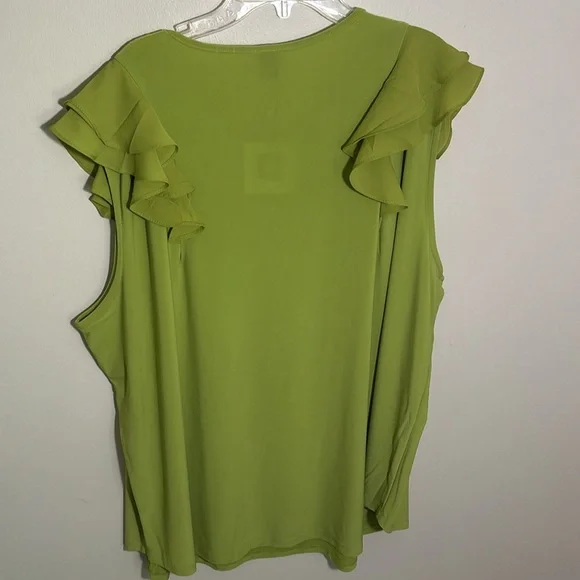 Anne Klein Green Ruffled Blouse with Lace Neckline - Picture 5 of 5